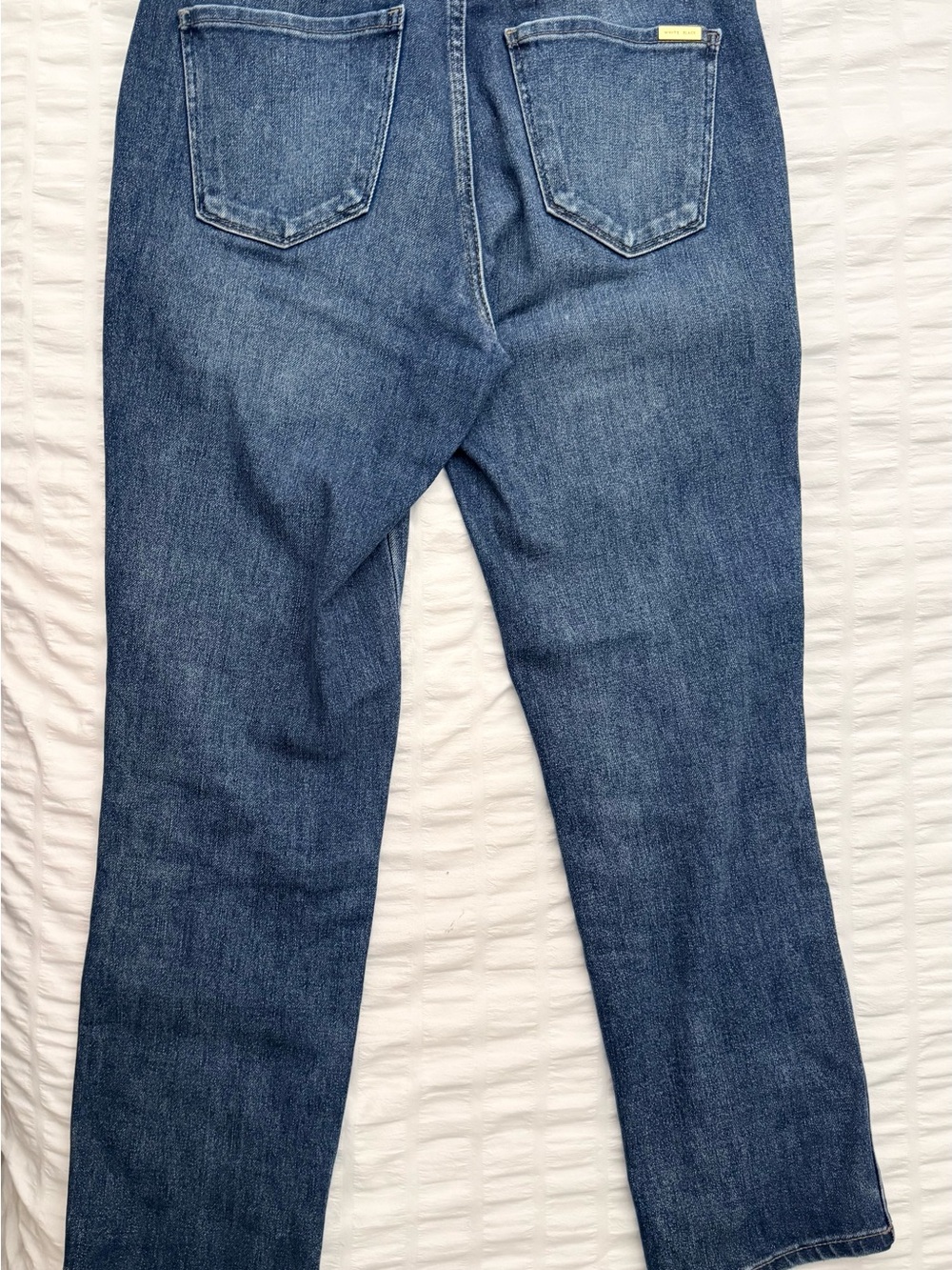 White House Black Market Classic Mid Blue Ankle Straight Jeans